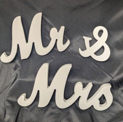 PXL 20250811 233607315 1755028288 1 Mr. & Mrs. White Wooden Letters