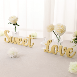 Sweet Love Table Decor